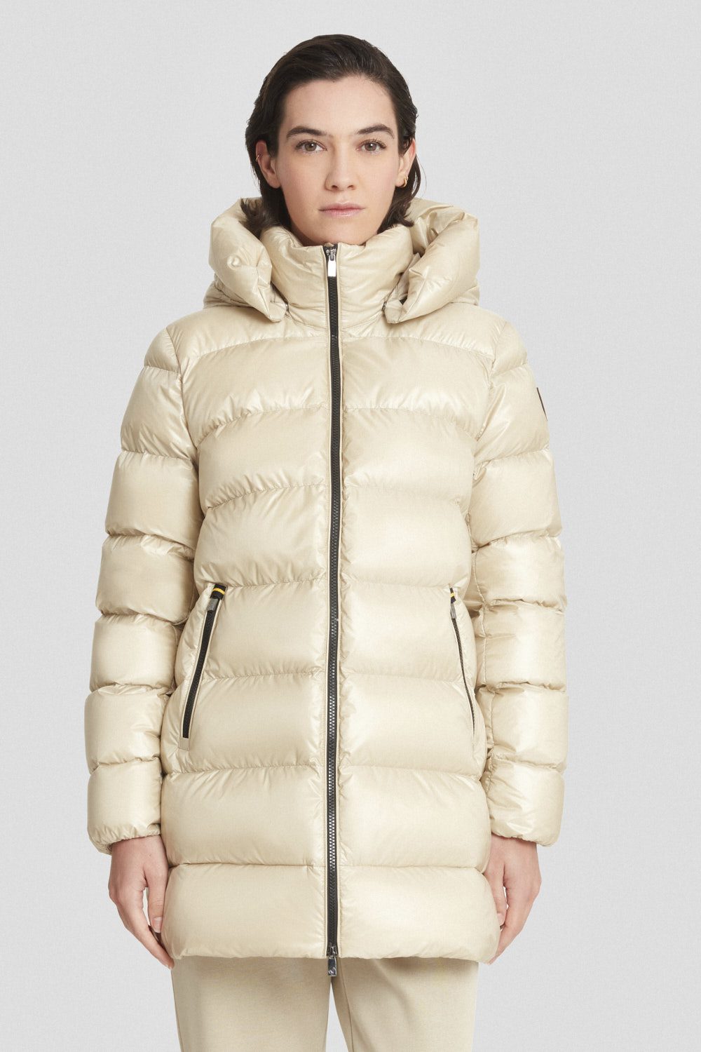 Piumino Ciesse medio-lungo beige con cappuccio staccabile