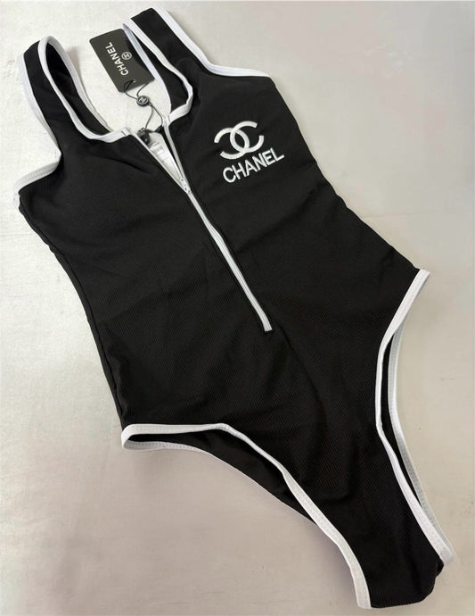 Costume intero donna - CHANEL